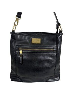 TIGNANELLO Black Leather Zipper Top Adjustable Shoulder Bag Crossbody Bag